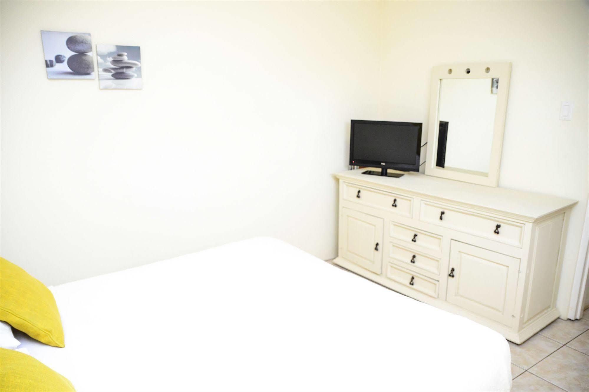 Aruba Tropic Apartments Ноорд Экстерьер фото